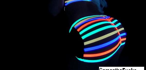  Samantha gets off in this super hot black light solo